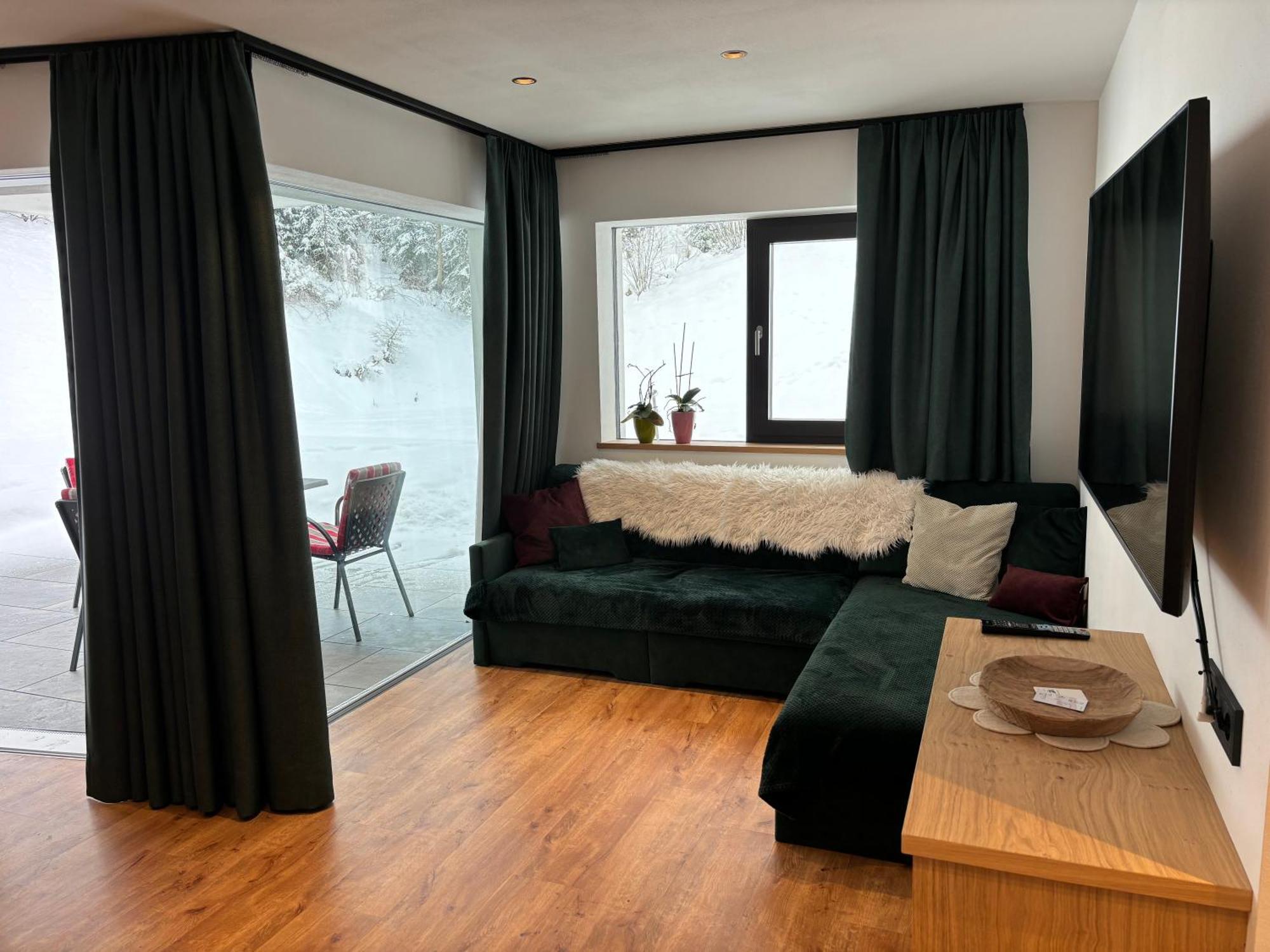 אורטיסיי Appartements Pedescin מראה חיצוני תמונה