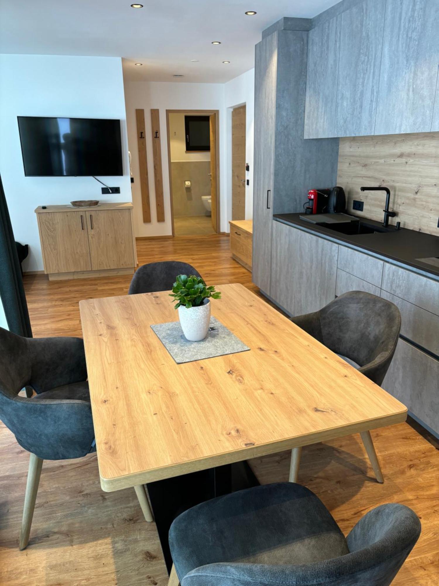 אורטיסיי Appartements Pedescin מראה חיצוני תמונה